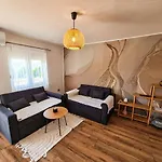 Goldy,vila Vuletic * Neum