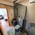 Goldy,vila Vuletic * Neum