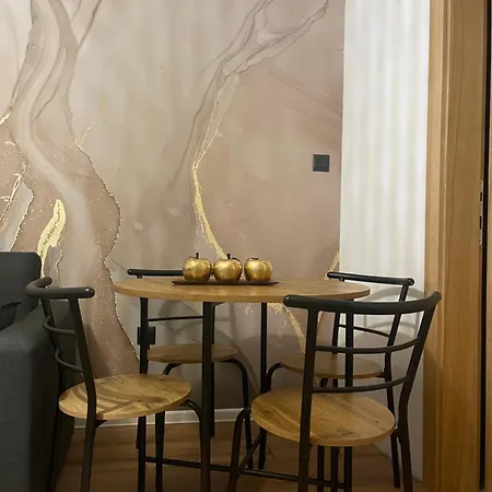 Apartment Golden *
